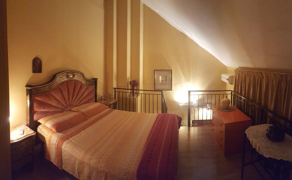 Bed and Breakfast A Casa Di Grace Кассино Экстерьер фото